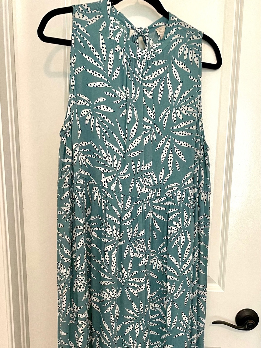 LOFT Beach Teal and White Leaf-Print Maxi Dress